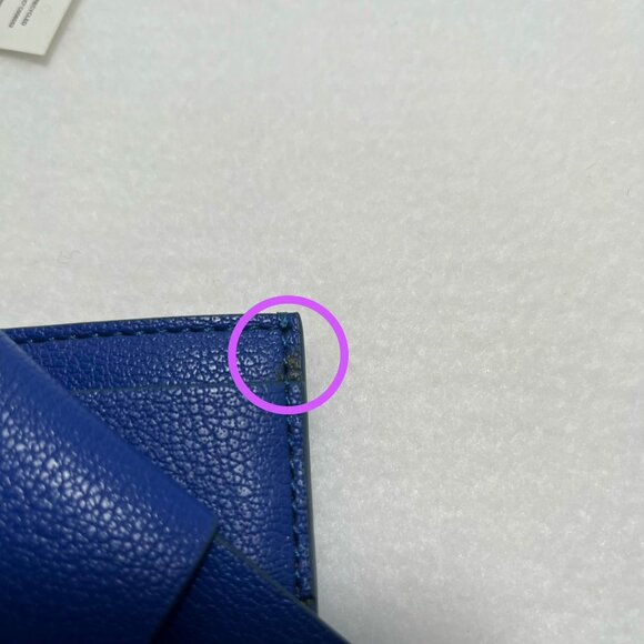 Banana Republic Card Holder with Bow/Knot in Electric Blue - Picture 6 of 7